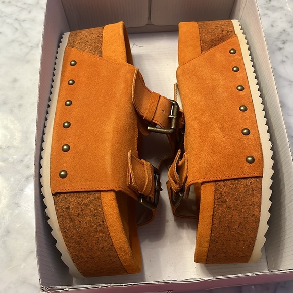 Free People x Intentionally Rule Breaker Flatform Sandals Size 9.5 NIB - Picture 6 of 12